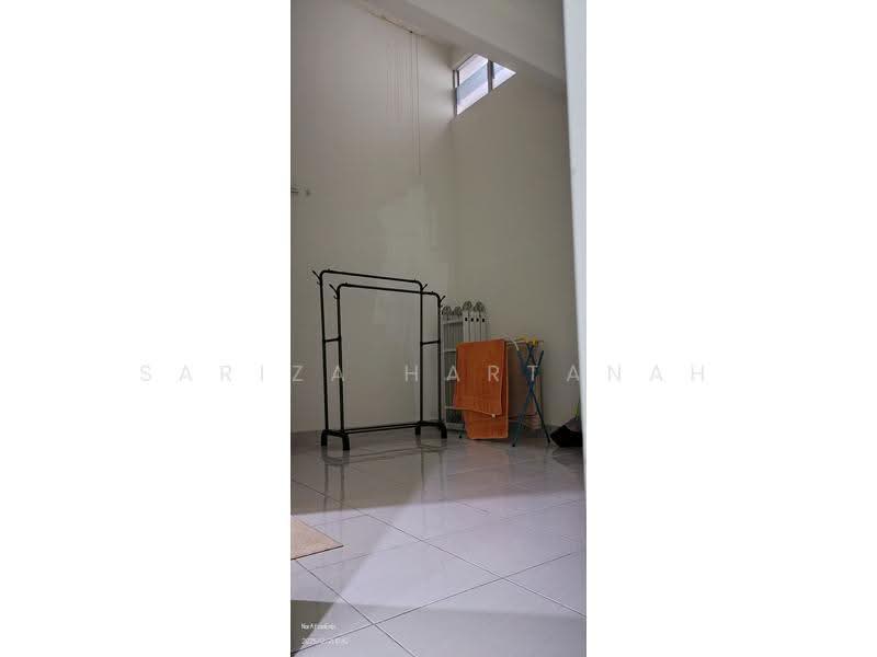 2-storey Terraced House for Sale in Taman Dato' Hormat (Telok Panglima Garang) - Sariza Hartanah - Interior - PropertyGuru.com.my