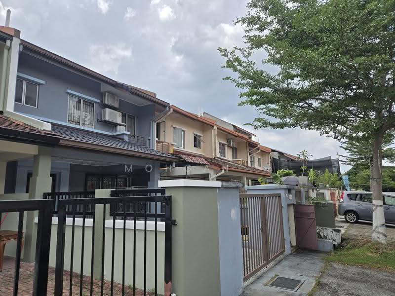 Rumah Teres 2-Tingkat untuk Dijual di Shah Alam (Selangor) - Mohgan . - Exterior - PropertyGuru.com.my