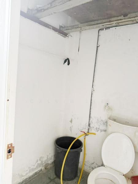 Shop for Sale in Taman Ungku Tun Aminah (Skudai) - Calvin Lee - Bathroom - PropertyGuru.com.my