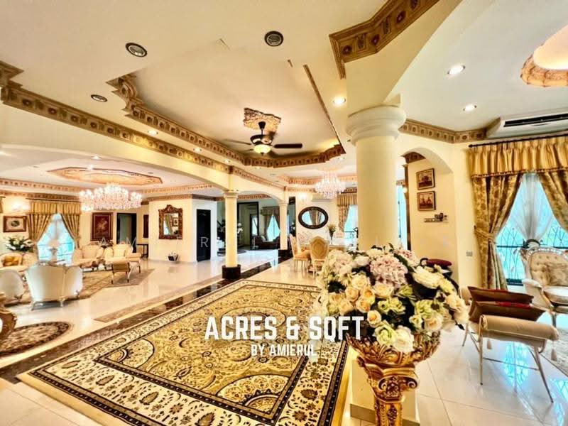 Bungalow House untuk Dijual di Sepang (Selangor) - Amierul Hafizie - Living Room - PropertyGuru.com.my