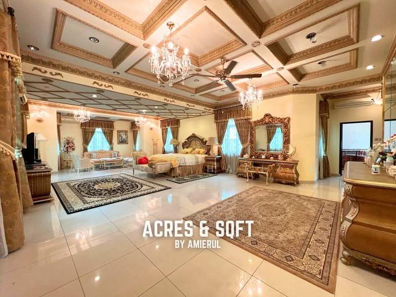 Bungalow House untuk Dijual di Sepang (Selangor) - Amierul Hafizie - Bedroom - PropertyGuru.com.my