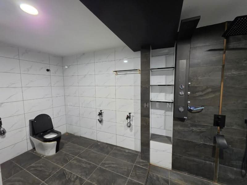 Rumah Teres 2-Tingkat untuk Disewa di Kampung Pandan (Cheras) - Chriz Chen - Bathroom - PropertyGuru.com.my