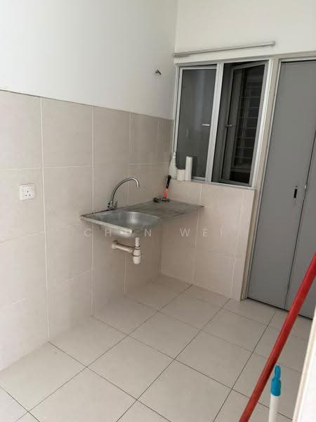 Kondominium untuk Dijual di Sky Awani Residensi 1 - Chun Wei - Kitchen - PropertyGuru.com.my