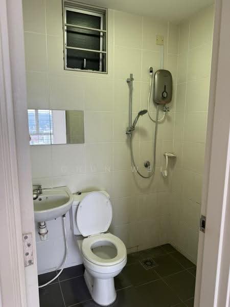 Kondominium untuk Dijual di Sky Awani Residensi 1 - Chun Wei - Bathroom - PropertyGuru.com.my
