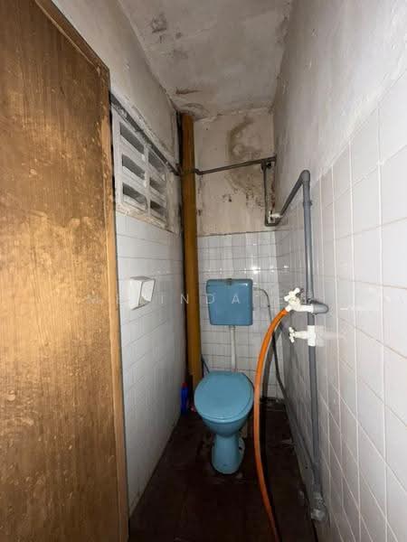 Rumah Teres 1-Tingkat untuk Dijual di Taman Sri Skudai (Skudai) - Melinda Ee - Bathroom - PropertyGuru.com.my