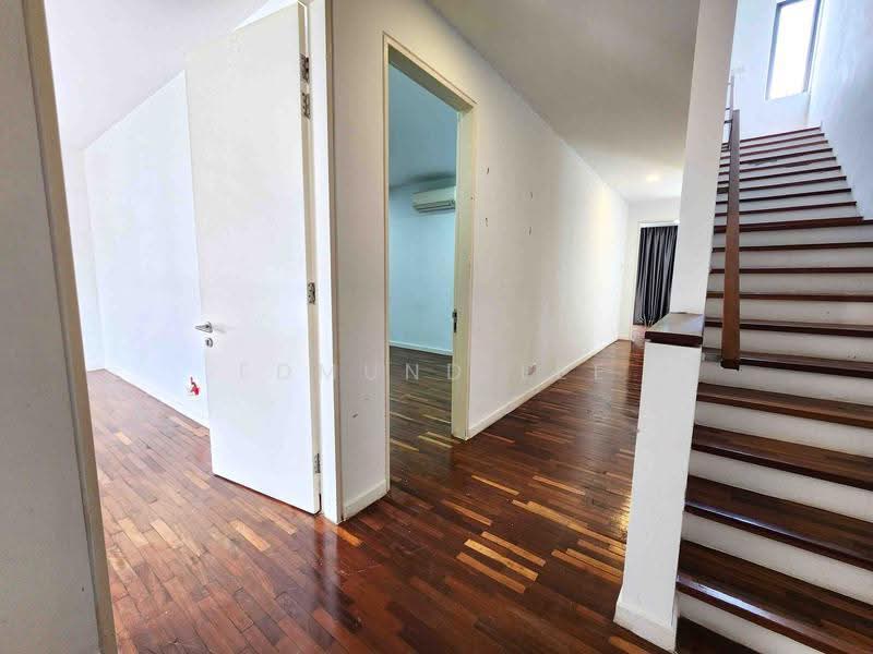 Rumah Teres 3-Tingkat untuk Dijual di Lake Fields (Sungai Besi) - Edmund Lee - PropertyGuru.com.my
