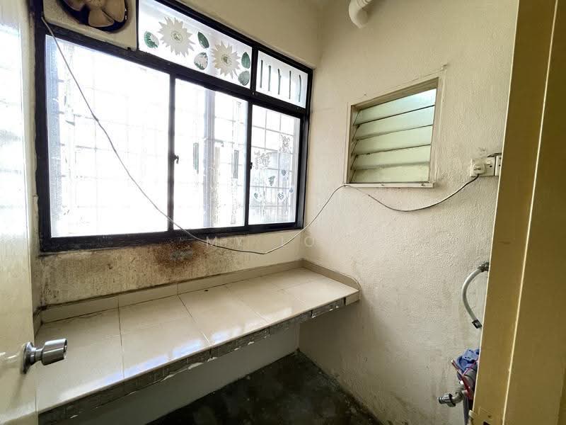 Pangsapuri untuk Dijual di Prima Saujana - MY Loh - Interior - PropertyGuru.com.my