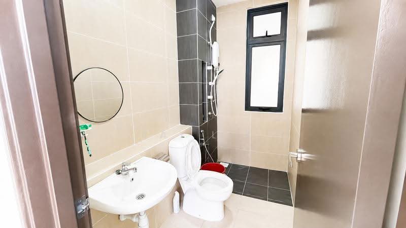 Service Residence for Rent at 8Scape Residence @ Sutera - Ray Lee - Bathroom - PropertyGuru.com.my