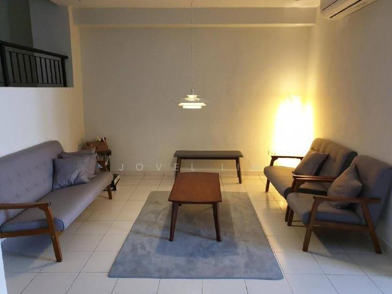 Rumah Teres 2-Tingkat untuk Dijual di Taman Mount Austin (Tebrau) - Jovel Lim - Living Room - PropertyGuru.com.my