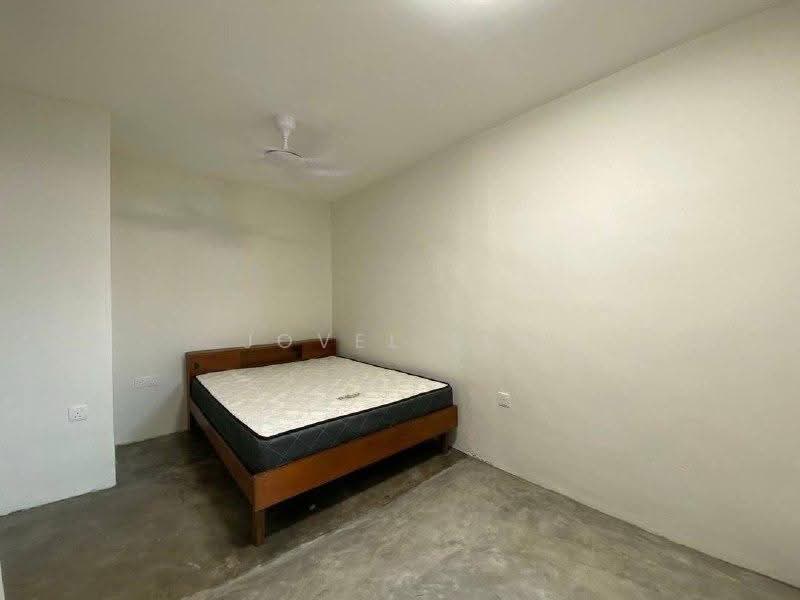 Rumah Teres 2-Tingkat untuk Dijual di Taman Mount Austin (Tebrau) - Jovel Lim - Bedroom - PropertyGuru.com.my