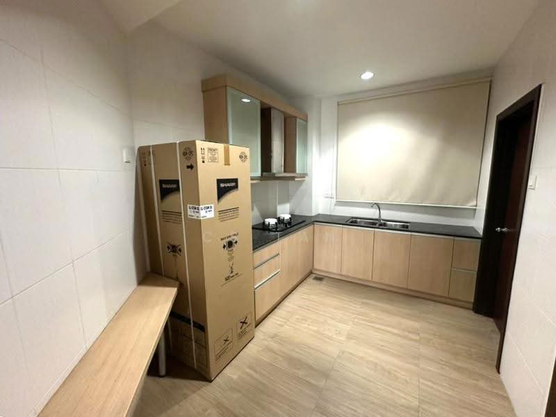 Kediaman Servis untuk Dijual di Midas @ Seri Alam - CS Tan - Kitchen - PropertyGuru.com.my