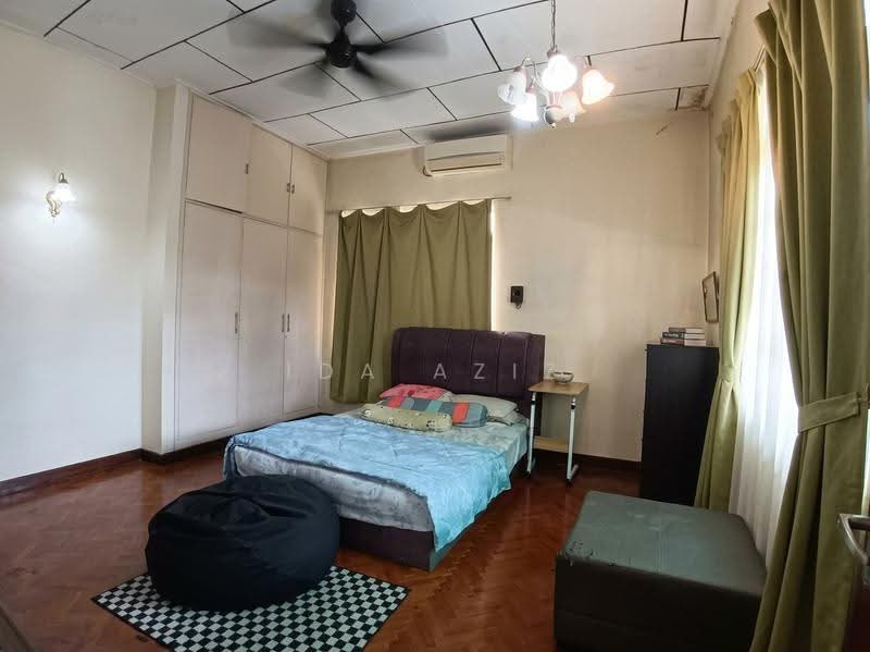Bungalow House for Sale in Johor Bahru (Johor) - Ida Aziz - Bedroom - PropertyGuru.com.my