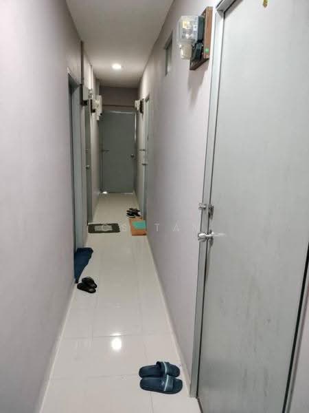 Semi-Detached House for Rent in Taman Abad (Johor Bahru) - CS Tan - Corridor - PropertyGuru.com.my