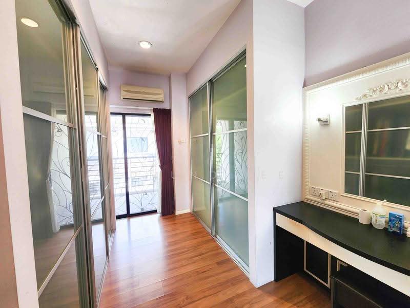 Rumah Teres 3-Tingkat untuk Dijual di Lake Fields (Sungai Besi) - Edmund Lee - PropertyGuru.com.my