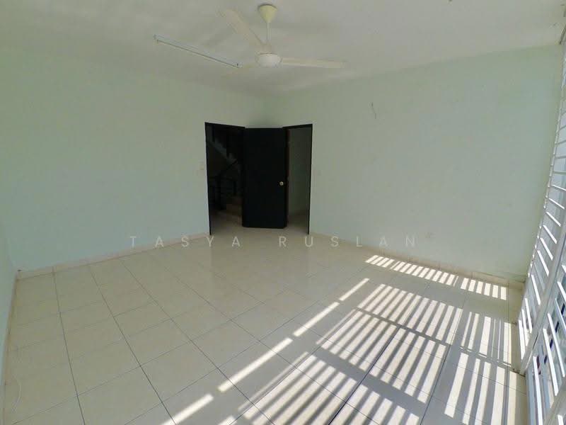 2-storey Terraced House for Sale in Kajang (Selangor) - Tasya Ruslan - PropertyGuru.com.my