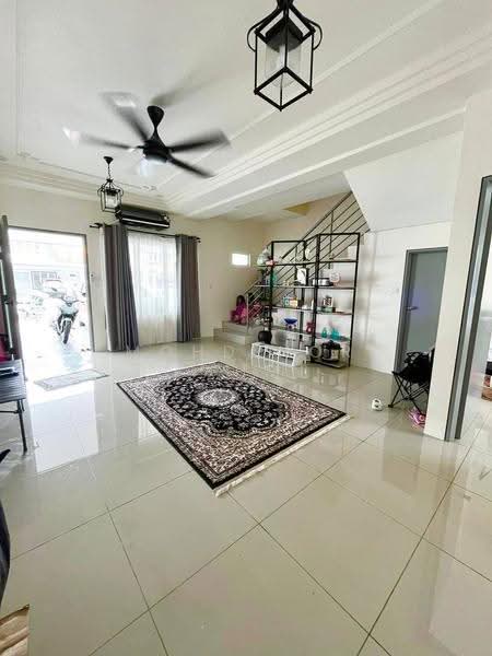 2-storey Terraced House for Sale in Banting (Selangor) - Mohd Nor Fahmi - Living Room - PropertyGuru.com.my