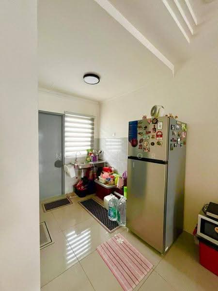2-storey Terraced House for Sale in Banting (Selangor) - Mohd Nor Fahmi - Kitchen - PropertyGuru.com.my