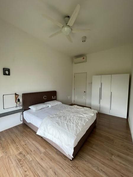 Condominium for Rent at The WaterEdge (Pinggiran Air) - CM Yen - Bedroom - PropertyGuru.com.my