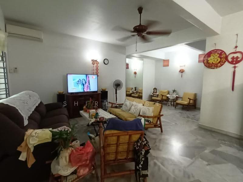 Rumah Teres 2-Tingkat untuk Dijual di Alam Damai (Cheras) - Shirley Sea - Living Room - PropertyGuru.com.my