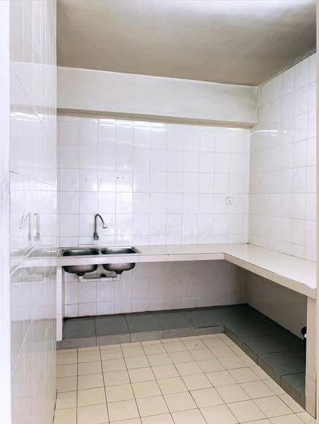 Pangsapuri untuk Disewa di Plaza Indah Apartment - Benny Lee - Kitchen - PropertyGuru.com.my