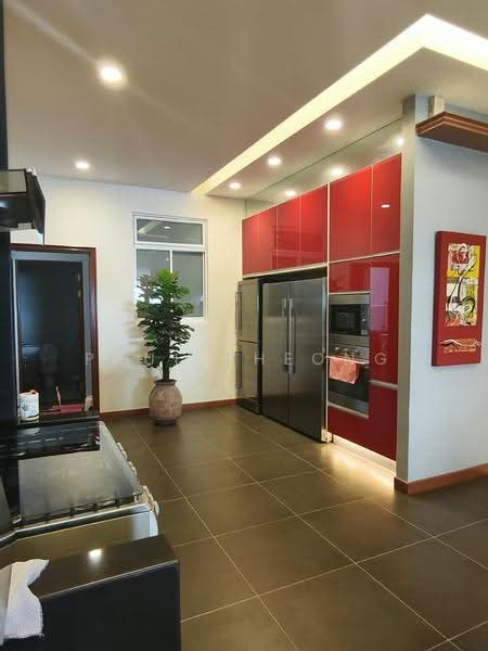 Kondominium untuk Dijual di Skyhome - Paul Pheong - Kitchen - PropertyGuru.com.my