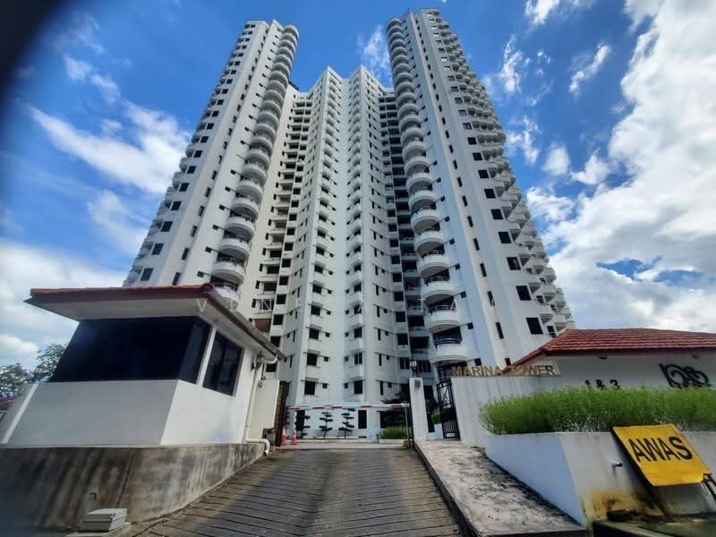Kondominium untuk Dijual di Marina Tower (Ratu Mutiara) - Venesa Tan - Exterior - PropertyGuru.com.my