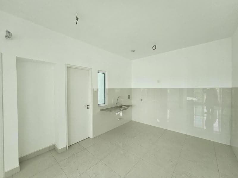Kondominium untuk Disewa di Flora Rosa - Izzaitie . - Kitchen - PropertyGuru.com.my