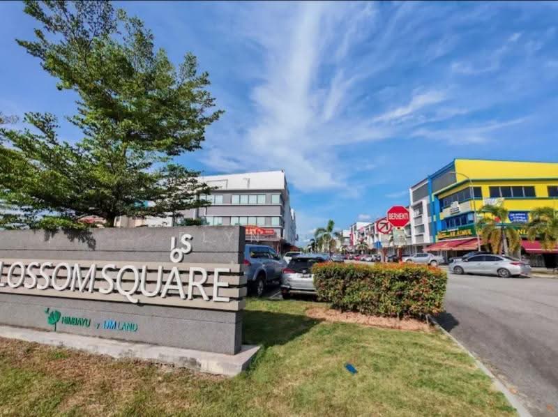 Shop for Rent in Bandar Rimbayu (Telok Panglima Garang) - Elyn Soo - Exterior - PropertyGuru.com.my