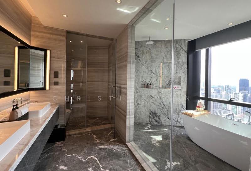 Kediaman Servis untuk Dijual di Imperial Lexis - Christine Gan - Bathroom - PropertyGuru.com.my