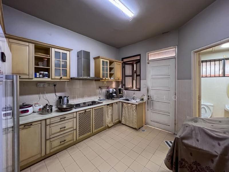 Rumah Teres 2-Tingkat untuk Dijual di Seksyen 5 (Kota Damansara) - Khairul Syafiq - Kitchen - PropertyGuru.com.my