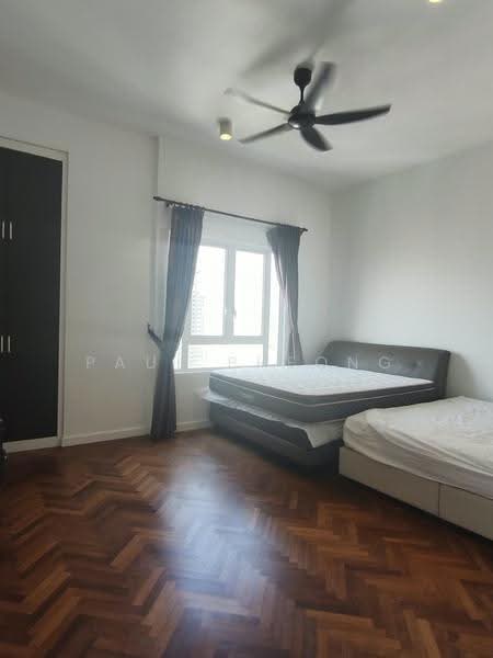 Kondominium untuk Dijual di Quayside Seafront Resort Condominiums - Paul Pheong - Bedroom - PropertyGuru.com.my