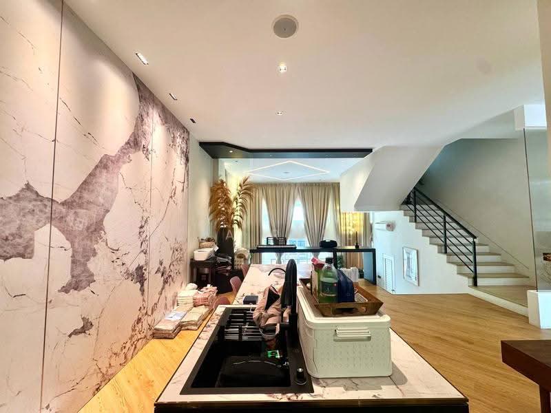 Rumah Teres 3-Tingkat untuk Dijual di Bandar Rinching (Semenyih) - Tasya Ruslan - PropertyGuru.com.my