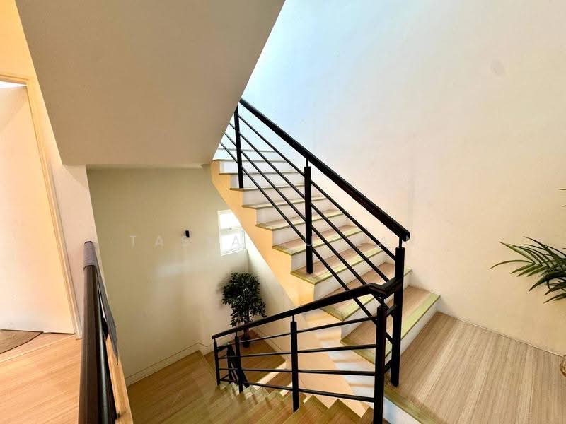 Rumah Teres 3-Tingkat untuk Dijual di Bandar Rinching (Semenyih) - Tasya Ruslan - PropertyGuru.com.my
