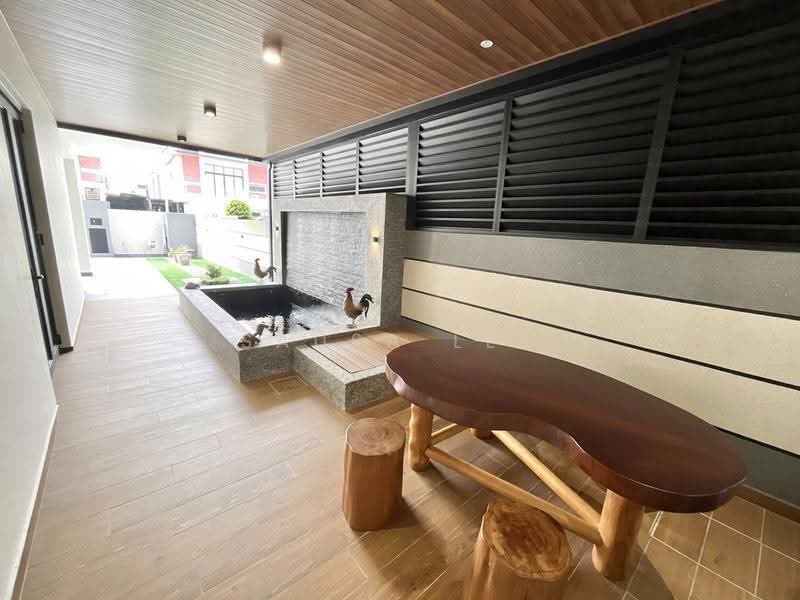 Rumah Berkembar untuk Dijual di Taman Gaya (Ulu Tiram) - Sausa Lee - Exterior - PropertyGuru.com.my
