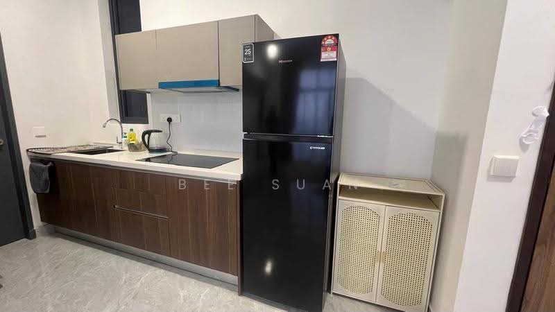 Kediaman Servis untuk Dijual di Altris Residences @ The Quartz WM - Bee Suan - Kitchen - PropertyGuru.com.my