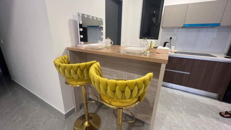 Kediaman Servis untuk Dijual di Altris Residences @ The Quartz WM - Bee Suan - Kitchen - PropertyGuru.com.my