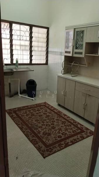 Rumah Teres 2-Tingkat untuk Dijual di Seksyen 11 (Shah Alam) - Nurul Balkis Arshad - Kitchen - PropertyGuru.com.my