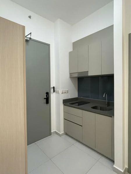 Kediaman Servis untuk Disewa di Sinaran @ Utropolis - Dedi . - Kitchen - PropertyGuru.com.my