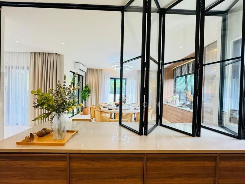 Vila Berkembar untuk Dijual di Symphony Hills (Cyberjaya) - Jared Wong - Kitchen - PropertyGuru.com.my