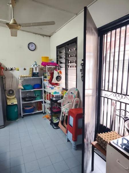 1-storey Terraced House for Sale in Kepong Baru (Kepong) - Eugene Yap - Kitchen - PropertyGuru.com.my