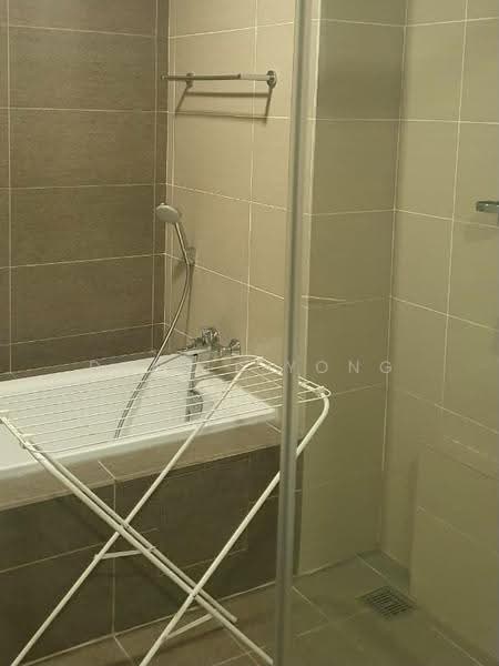 Condominium for Sale at Iskandar Residences - Daniel Yong - Bathroom - PropertyGuru.com.my