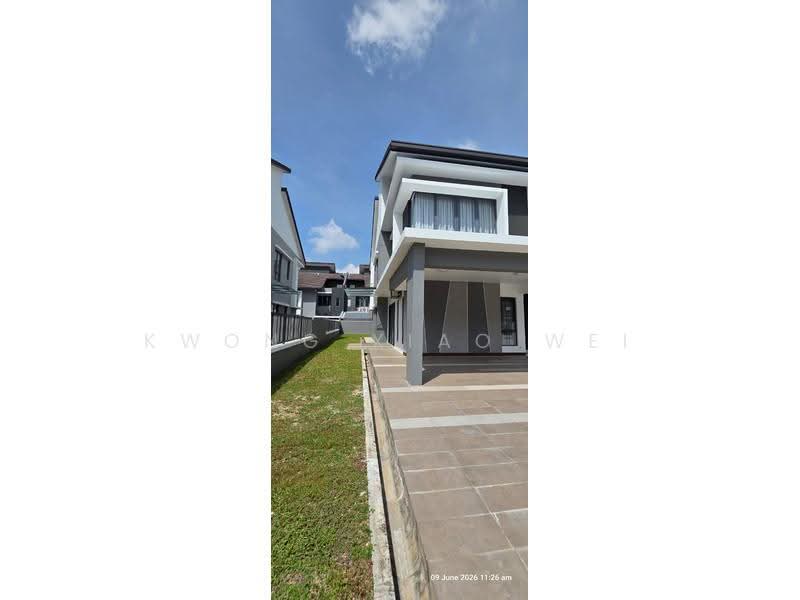 Semi-Detached House for Rent in Sungai Buloh (Selangor) - Kwong Xiao Wei - Exterior - PropertyGuru.com.my