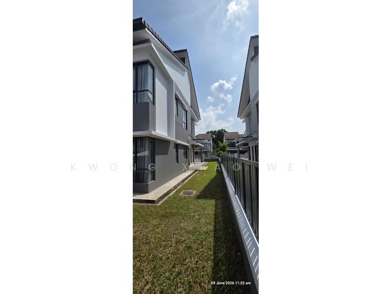 Semi-Detached House for Rent in Sungai Buloh (Selangor) - Kwong Xiao Wei - Exterior - PropertyGuru.com.my