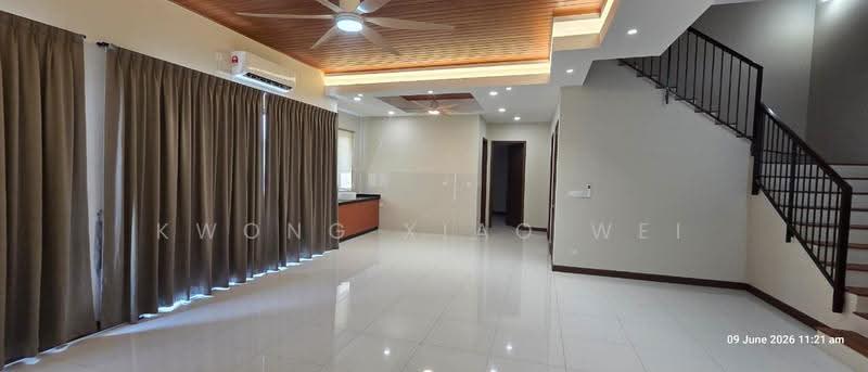Semi-Detached House for Rent in Sungai Buloh (Selangor) - Kwong Xiao Wei - Living Room - PropertyGuru.com.my