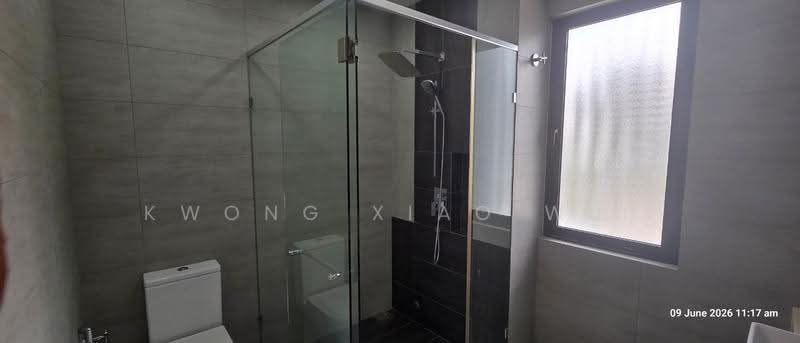 Semi-Detached House for Rent in Sungai Buloh (Selangor) - Kwong Xiao Wei - Bathroom - PropertyGuru.com.my