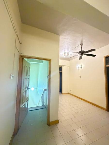 Rumah Teres 2-Tingkat untuk Disewa di Tanjung Bungah (Penang) - Hong . - Corridor - PropertyGuru.com.my