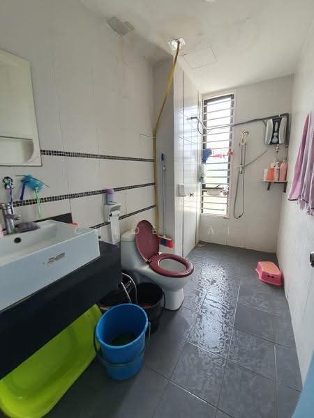 2.5-storey Terraced House for Sale in Taman Putra Impiana (Puchong) - Chloe Wai - Bathroom - PropertyGuru.com.my