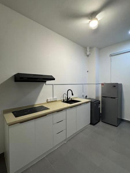 Kondominium untuk Disewa di Verando Residence - Yi Peng - Kitchen - PropertyGuru.com.my