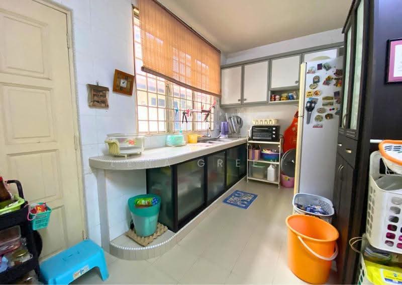 Rumah Teres 2-Tingkat untuk Dijual di Taman Sea (Petaling Jaya) - Lena Green - Kitchen - PropertyGuru.com.my