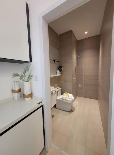 Service Residence for Sale at Permas Heights - Alvin Lim - Bathroom - PropertyGuru.com.my